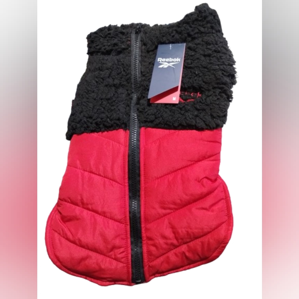 NWT Reebok Medium Red and Black Puffer Dog Jacket with Quilted Design